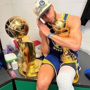 Meet your Posher, Dylan